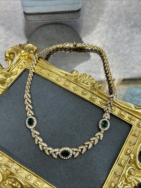 Vintage Attwood and Sawyer 1980s Gold-Tone Collar Necklace
